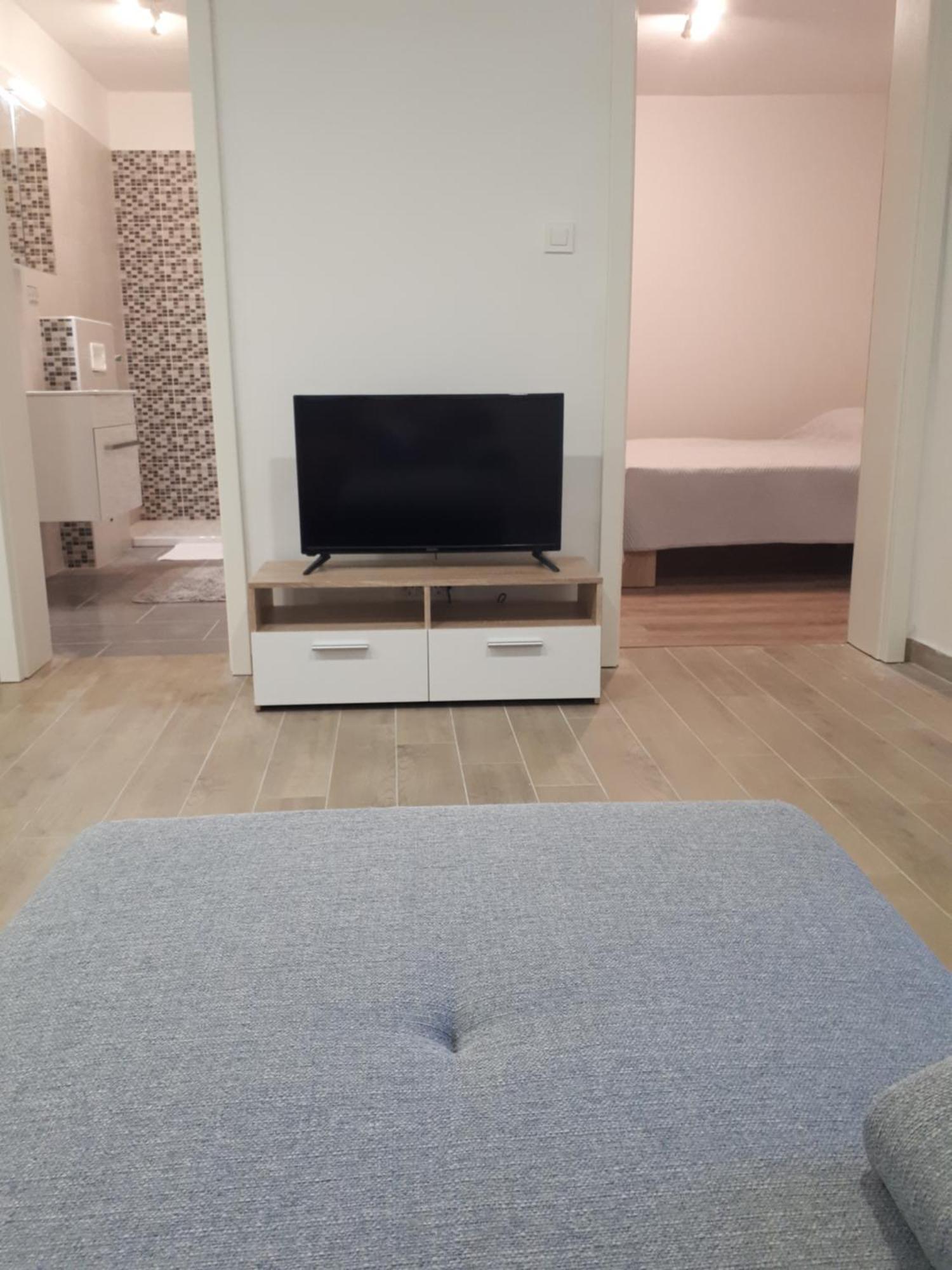 Apartmán Ivaana Banjol Exteriér fotografie